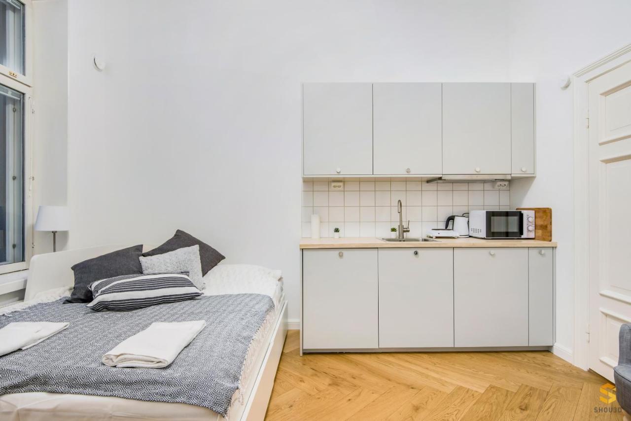 Pieni Roobertinkatu Big 13 Apartment Хелзинки Екстериор снимка